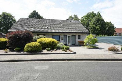Gepflegter, ausgebauter Bungalow in zentraler Lage am Obenende!