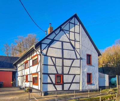 Großes Fachwerkhaus in Ruhiglage, ideal für Pferdeliebhaber