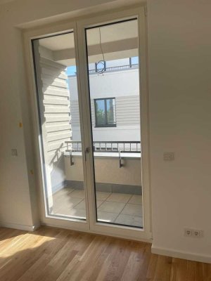 Helle und gepflegte 2-Zi:-Wohnung mit ca. 37 m² BJ 2023