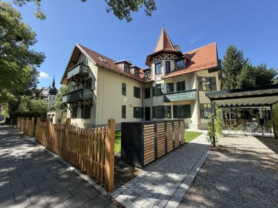 Traumhafte 4 Zimmer-Gartenwohnung in denkmalgeschützem Haus