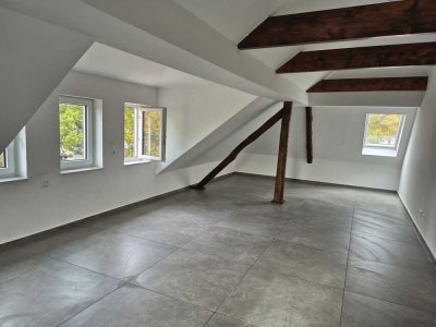 Helle 2-Zimmer Dachgeschosswohnung in Burgdorf