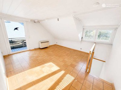 Große Maisonettewohnung (135 qm) in Top-Halbhöhenlage * 3 Balkone * 2 Garagen * Garten