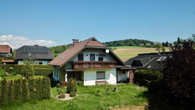 Gepflegtes Einfamilienhaus in ruhiger Lage in Moosburg!