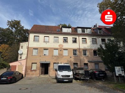 Sanierungsbedürftiges Mehrfamilienhaus in guter Lage von Stein
