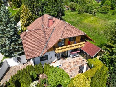 Kuscheliges Landhaus mit Pool und Panoramablick!