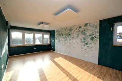 Mehrfamilienhaus mit Terrasse, Balkon, Garten, Garage + Stellplätzen