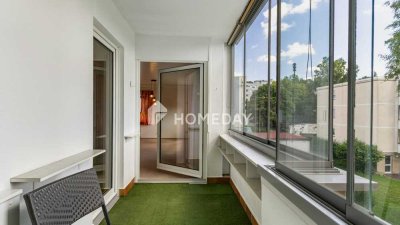 Helle 3 bis 4 Zimmerwohnung mit Südloggia und Garagenstellplatz in idealer Lage