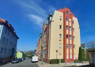 ZWEI ETW !!! 192 m²-- 7- Zimmer!!! im EG (Balk.) + UG (Terrasse) mit Aufzug+ 2 TG PKW- Stellplätzen