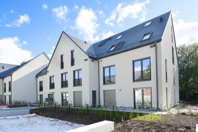 *Helle 2-Zimmer-Wohnung mit Süd-Loggia und Bad en suite in der Fasanerie *