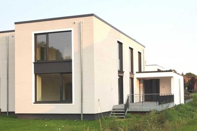 Energieeffizient - Neuwertig - Modern - Architektenhaus mit edler Ausstattung und Blick in die Natur