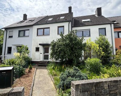 Familienfreundliches Reihenmittelhaus mit Süd-West-Terrasse in Nürnberg-Laufamholz