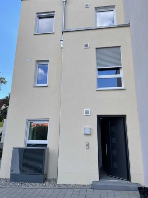 Reiheneckhaus mit Panoramablick (BJ 2022) | A+ | Fußbodenheizung | Bezugsfertig 01.04.26 mit EBK