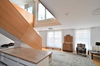 Dachgeschoß-Eigentumsmaisonette mit Loggia &amp; Terrasse inkl. TG-Stellplatz