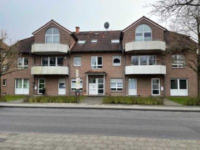 Besondere 2-Zimmer-Dachgeschosswohnung mit gehobener Ausstattung und vielen Extras