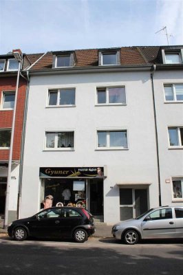 Helle 2-Zimmer-Wohnung in Duisburg-Neudorf im ruhigen 4-Familienhaus