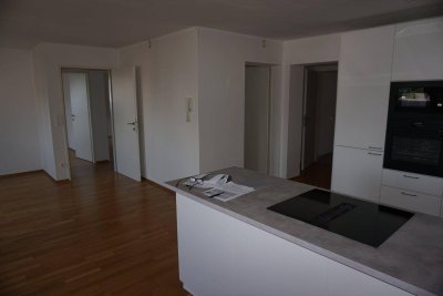 NEU - Gepflegte Dachgeschosswohnung im Herzen von Thalgau 117 m² Wohnfläche, sehr gute Aufteilung, Lift, 2 PKW-Stellplätze, Kellerabteil
