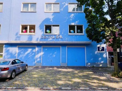 Zentrale Garage mit / ohne Stellplatz (169€ oder 89€) - zw. Innenhafen und Innenstadt