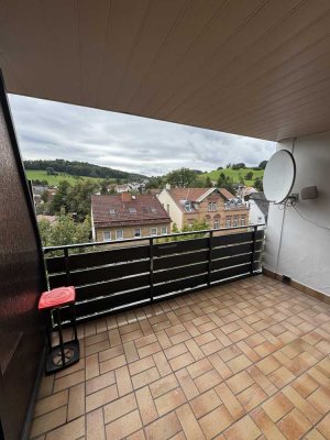 Charmante 3 - Zimmer - Wohnung mit Balkon