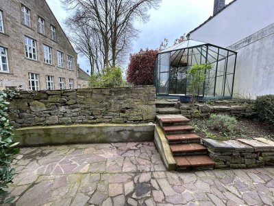 Maisonette-Wohnung mit Terrasse, EBK und eigenem Eingang in Bochum-Stiepel