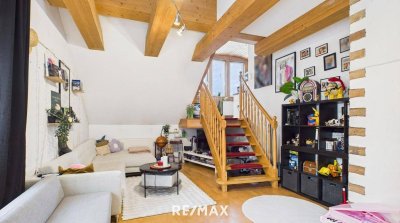 Große Dachgeschoßwohnung mit Wintergarten und Klimaanlage