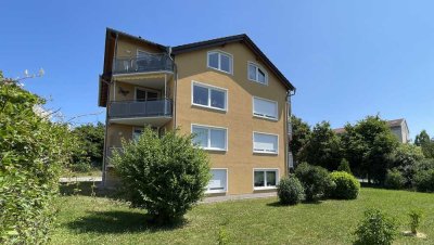 Enspanntes Wohnen in sehr schöner Lage/Stellplatz/Loggia