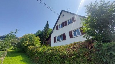Schönes EFH mit Garten in ruhiger Lage