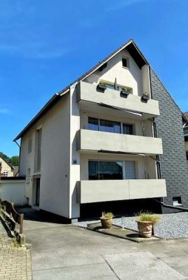 ***Gartenstadt HAAN-Unterhaan, geräumige 4 Zi. - 2 Balkone - Bad mit Fenster - nur 3 Part.!***