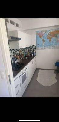 Vollmöblierte 2-Zimmer Wohnung im 3. Stock