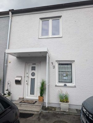 3-Raum-Reihenhaus in ruhiger Lage in Augsburg Kriegshaber