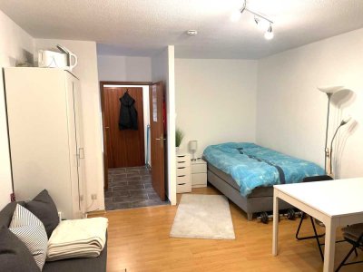 1-Zimmer Wohnung mit Balkon in Homburg/ Uninähe