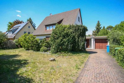 Zuhause in Tennenlohe - Sanierungsbedürftiges Familienheim in ruhiger Wohnlage