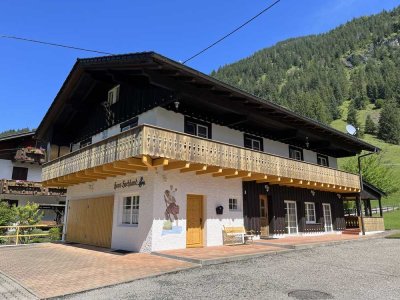 Gemütliche 2-Raum-Terrassenwohnung mit Balkon und Einbauküche in Bad Hindelang