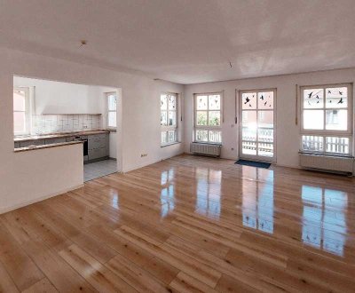 3-Zimmer Erdgeschosswohnung mit Balkon in Berching