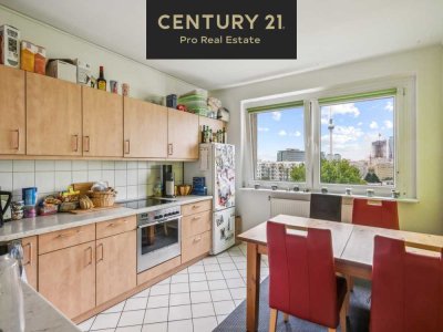 Energieeffiziente und zukunftssichere Wohnung in Berlin Mitte, Fernsehturmblick inklusive