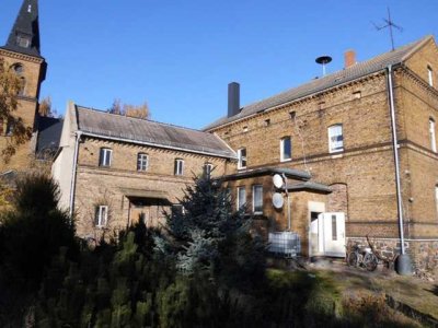 Für Bauherren - unsaniertes Mehrfamilienhaus mit Denkmalschutz