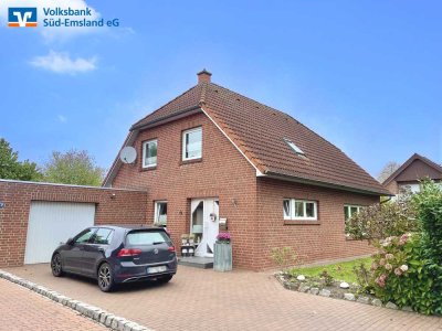 NEU: Attraktives Einfamilienhaus mit großen Garten in Schale