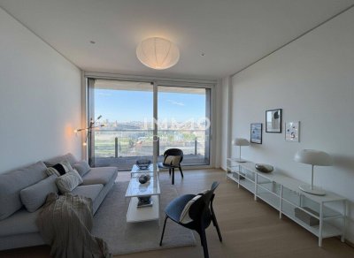ERSTBEZUG: Fantastische Dreizimmer-Wohnung mit Ausblick &amp; Annehmlichkeiten
