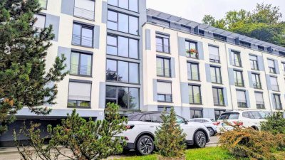 2-Zimmer Penthouse Apartment mit Balkon und Stellplatz