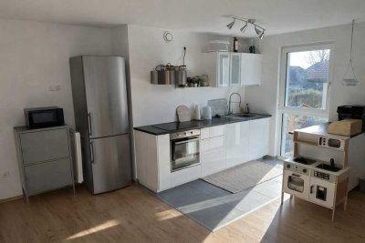 Geräumige, helle Wohnungen OG (84m²) in ruhiger Wohngegend in Fürth/Vach