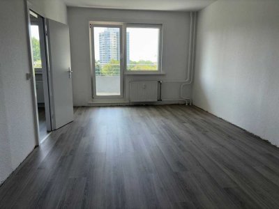 Familienfreundliche Wohnung mit Aufzug und Balkon sucht neue Mieter!