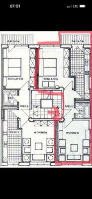 Exklusive, modernisierte 2,5-Zimmer-Wohnung mit Balkon und EBK in Düsseldorf