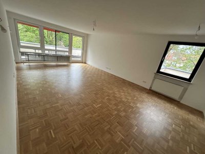 Stilvolle 5-Zimmer-Wohnung in München Pasing