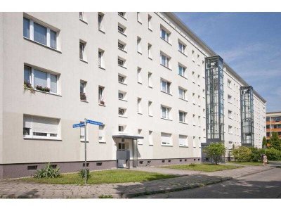 Max-Liebermann-Straße 3 - Künstler-Karree