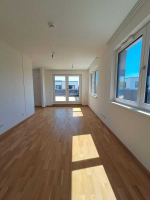 **Attraktive 4-Zimmer Penthouse Wohnung mit großzügigem Balkon in ruhiger Wohnlage**