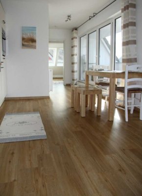 BEFRISTET! Schöne, geräumige 2-Zimmer Wohnung in Timmendorfer Strand
