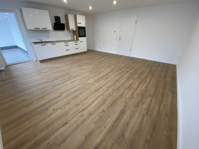 Moderne 3-Zimmer-Wohnung mit Einbauküche und sonniger Terrasse