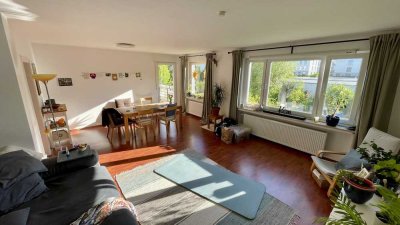 Helle gut geschnittene und ruhige 3-Zi Wohnung im Bielefelder Westen, Uninähe