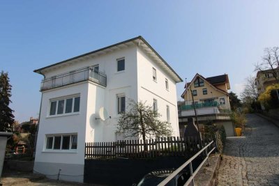 Renovierte 2- Zimmerwohnung in guter Lage!