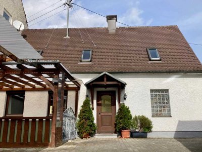 Charmantes Einfamilienhaus mit historischem Flair in Nandlstadt