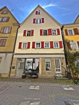 Wohn- und Geschäftshaus im Herzen von Rottenburg wartet auf neue Ideen und Bewohner